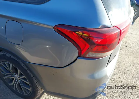 2016 Mitsubishi Outlander Es z USA, uszkodzony, nr VIN JA4AD2A39GZ050912